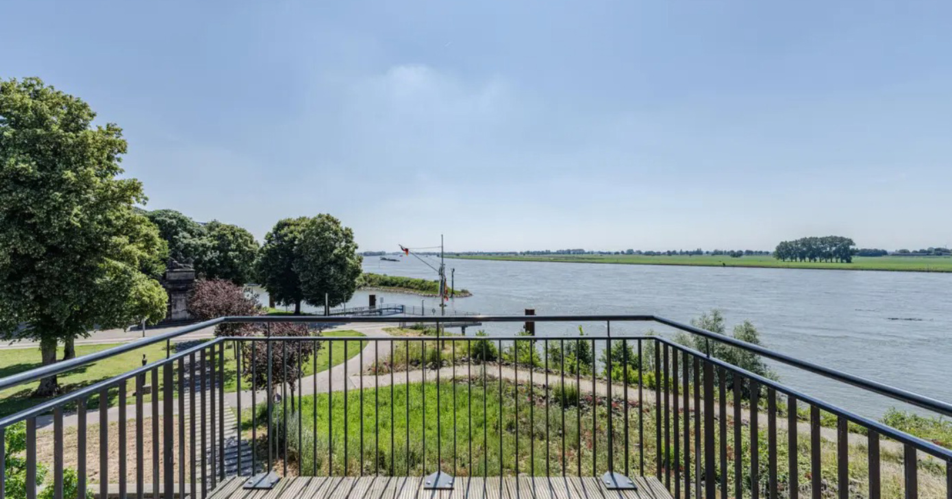 Uitzicht vanaf balkon in Emmerich am Rhein